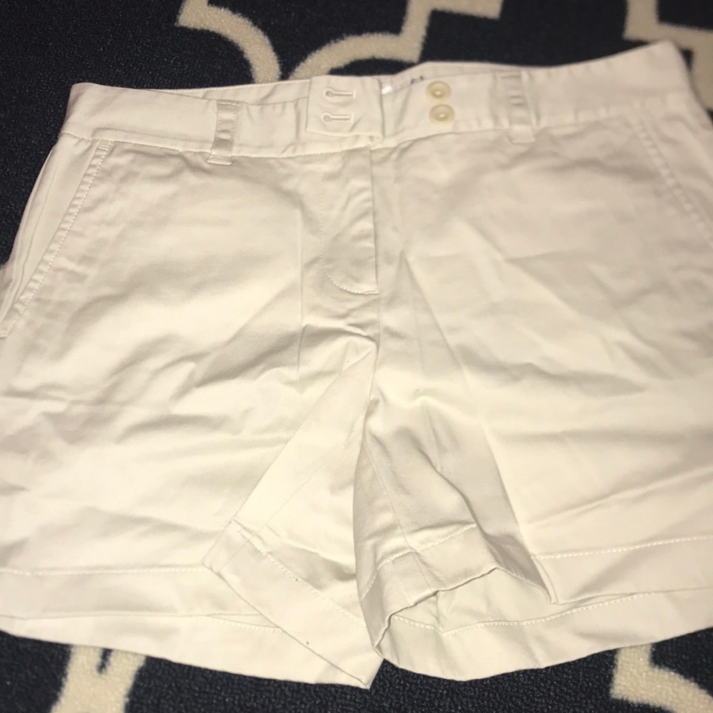VINEYARD VINES SHORTS